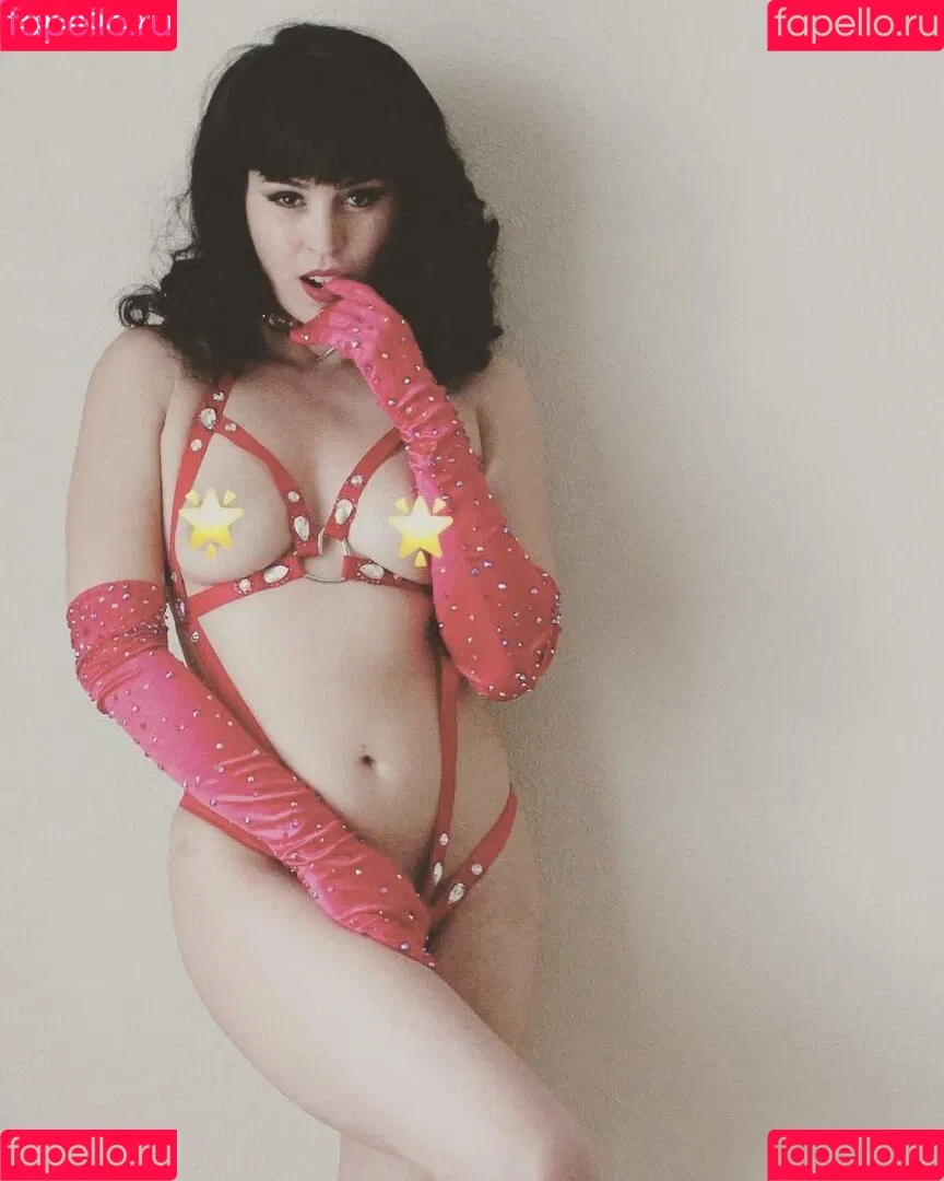 Ginger Lee Valentine Onlyfans Photo Gallery 