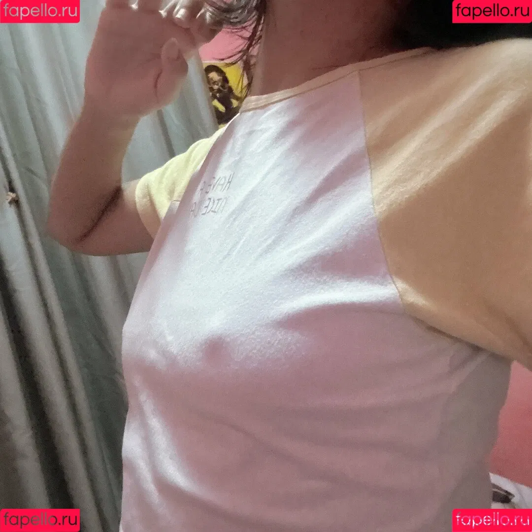 RingoRin Onlyfans Photo Gallery 