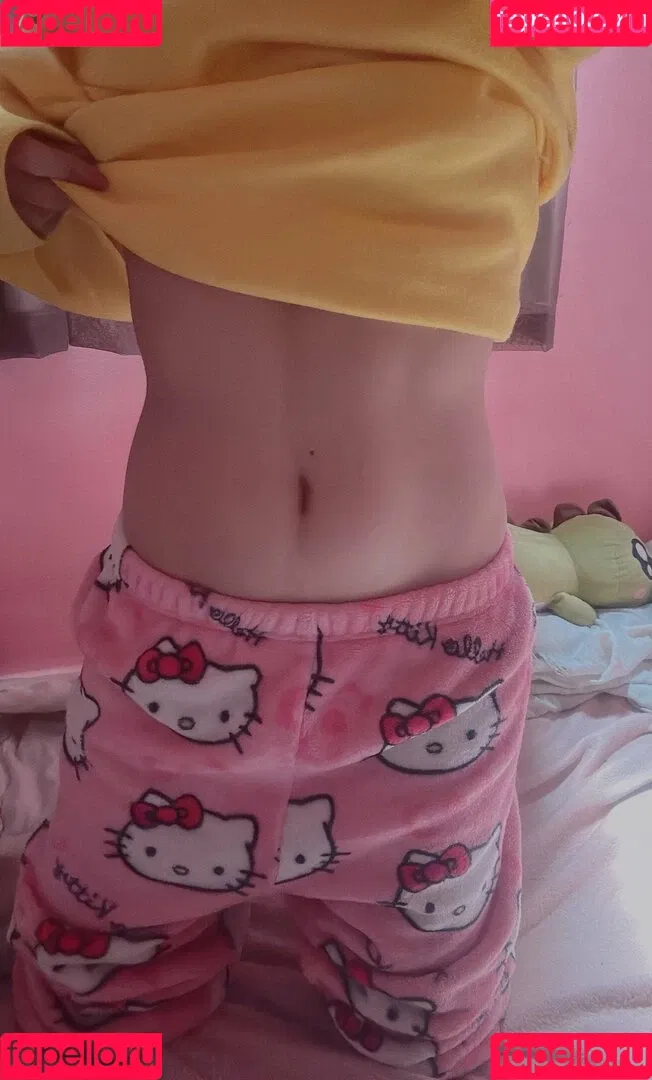 RingoRin Onlyfans Photo Gallery 