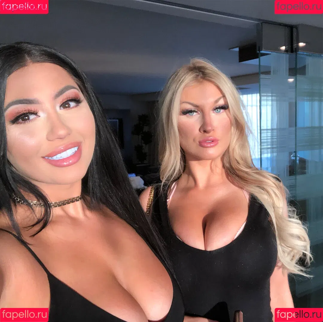 Nina Jane Onlyfans Photo Gallery 