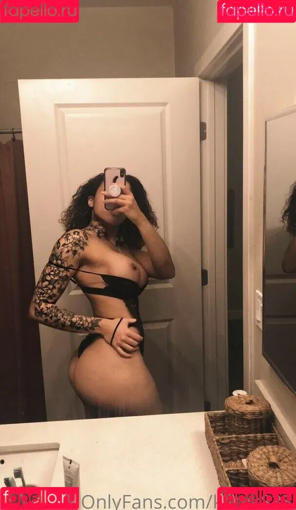 KittyK838 Onlyfans Photo Gallery 