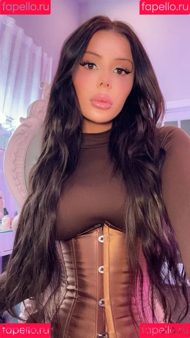 Blaire White Onlyfans Photo Gallery 