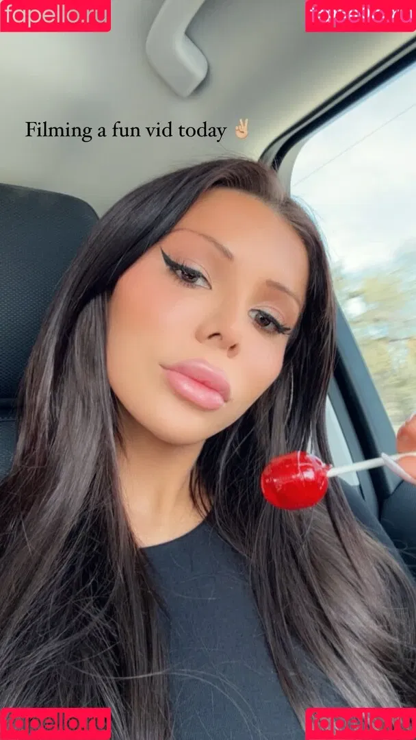 Blaire White Onlyfans Photo Gallery 