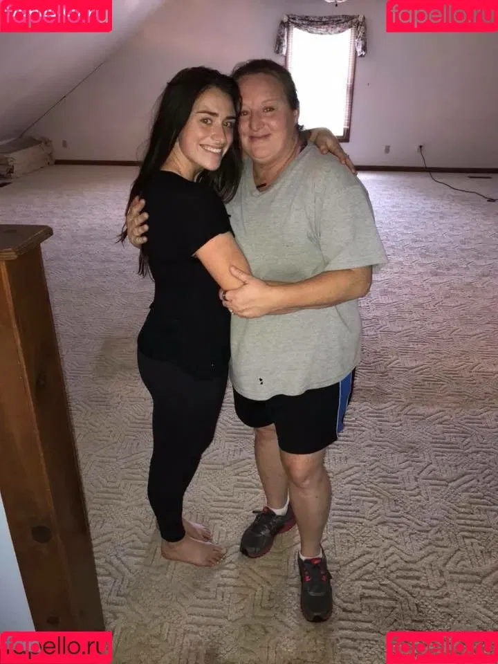 Laurel Wright Onlyfans Photo Gallery 