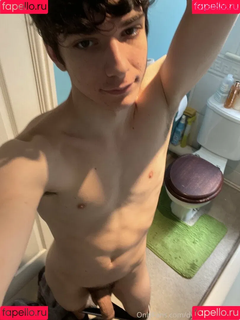 dylan_the_twink Onlyfans Photo Gallery 
