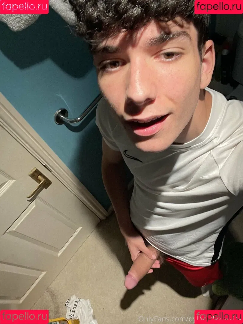 dylan_the_twink Onlyfans Photo Gallery 