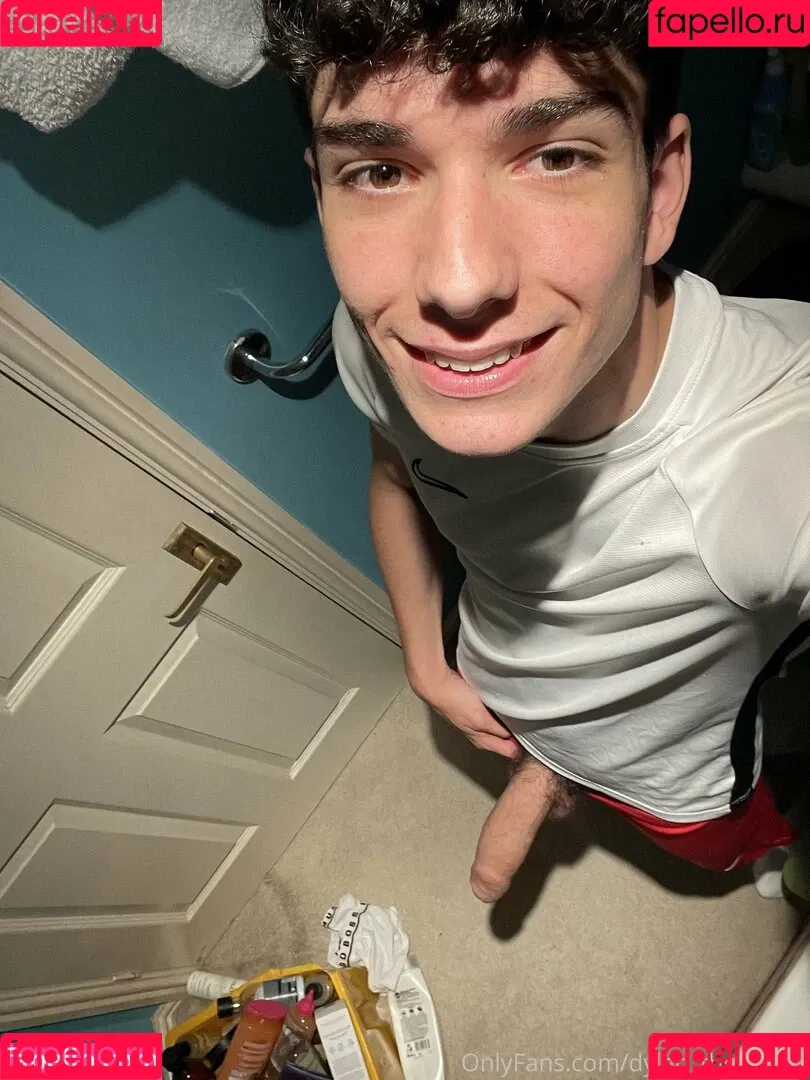 dylan_the_twink Onlyfans Photo Gallery 