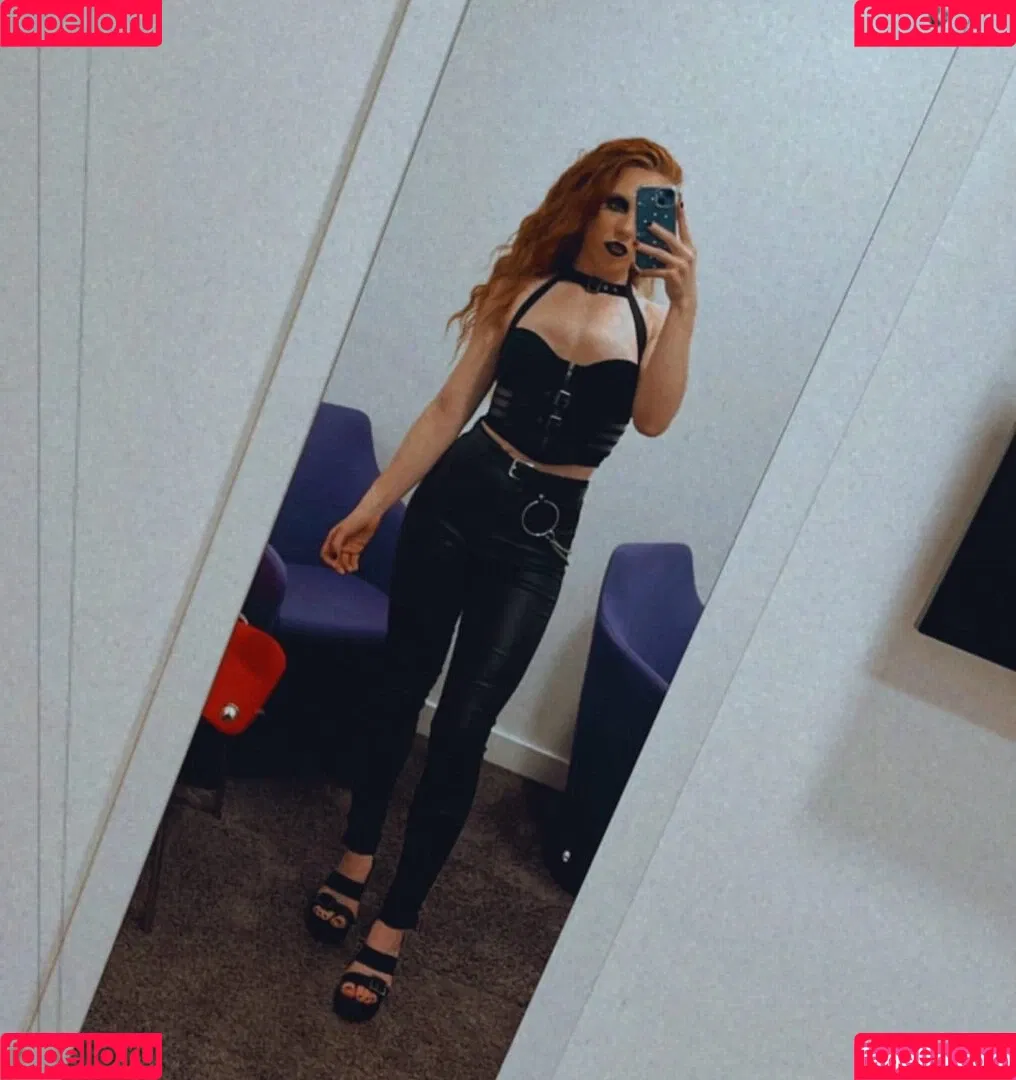 Isla Dawn Onlyfans Photo Gallery 