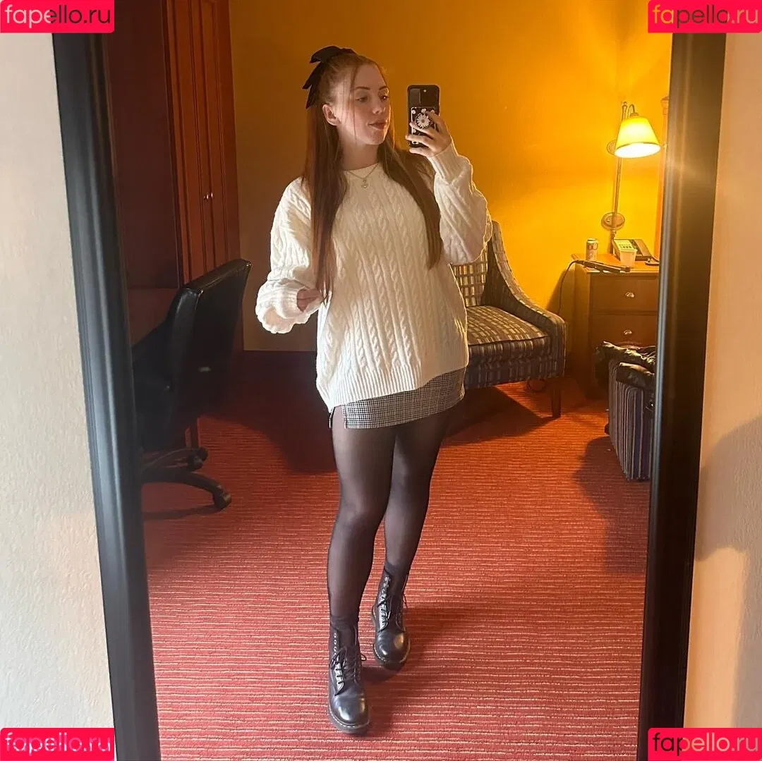 Isla Dawn Onlyfans Photo Gallery 
