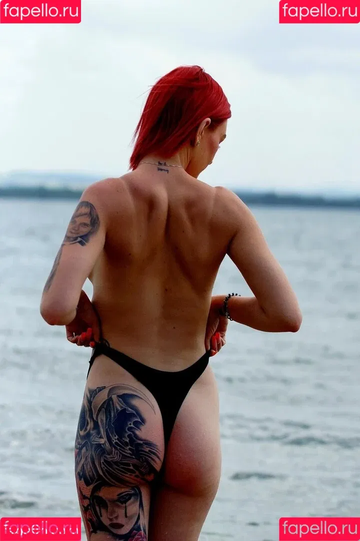 nadiiineee69 Onlyfans Photo Gallery 