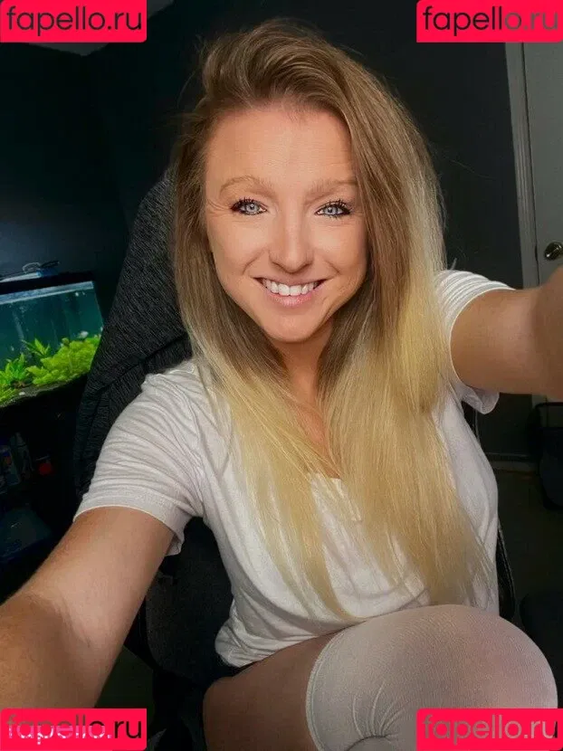 RayRachel Onlyfans Photo Gallery 