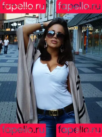 Alina Grozea Onlyfans Photo Gallery 