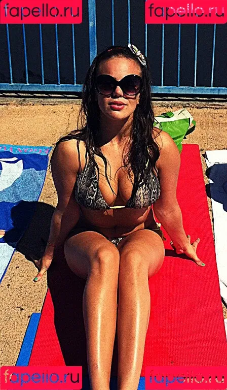 Alina Grozea Onlyfans Photo Gallery 