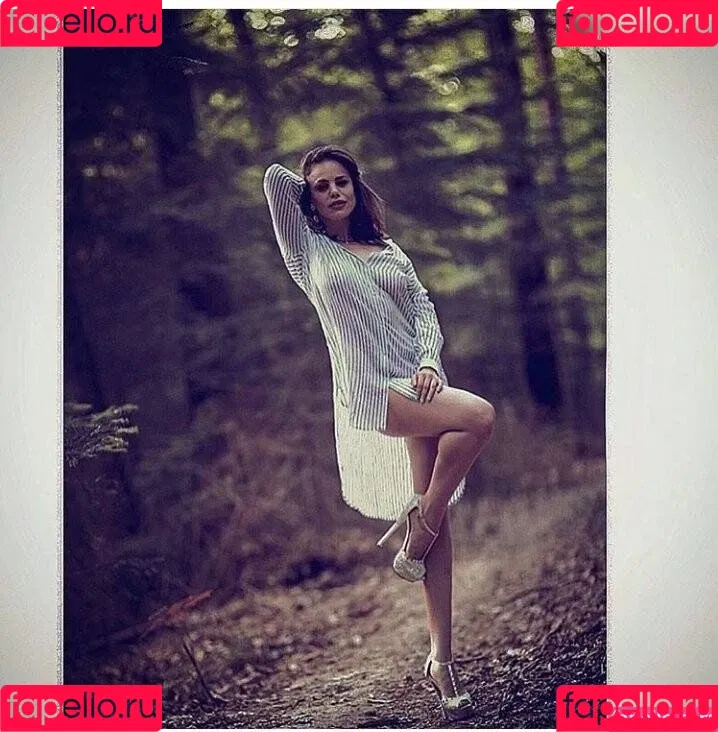 Alina Grozea Onlyfans Photo Gallery 
