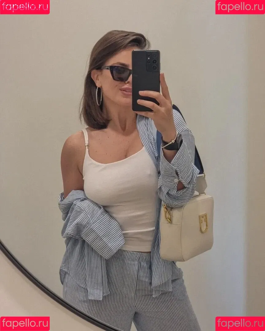 Alina Grozea Onlyfans Photo Gallery 