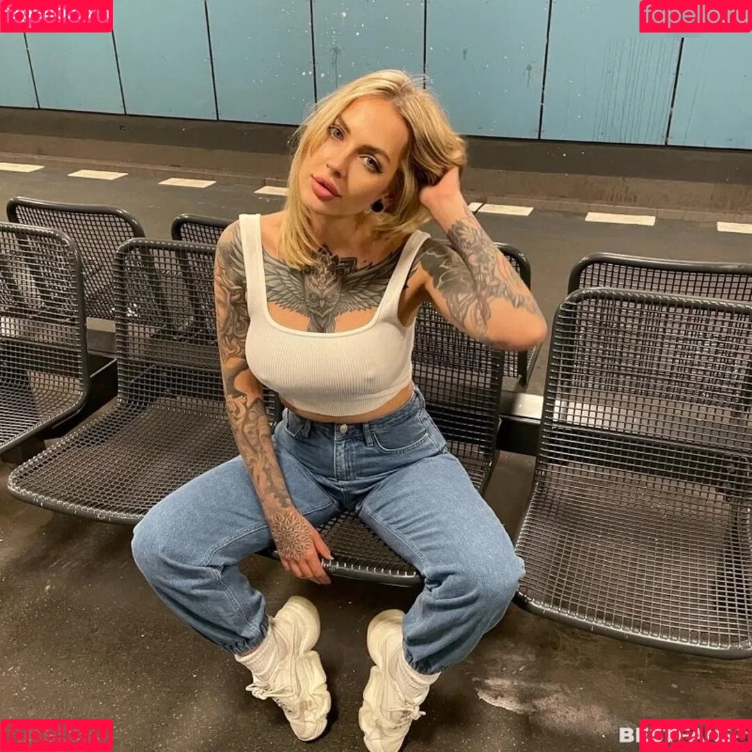 Liska Ruschnic Onlyfans Photo Gallery 