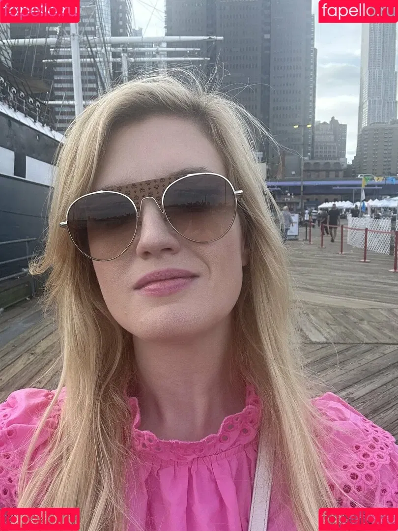 Grace Randolph Onlyfans Photo Gallery 