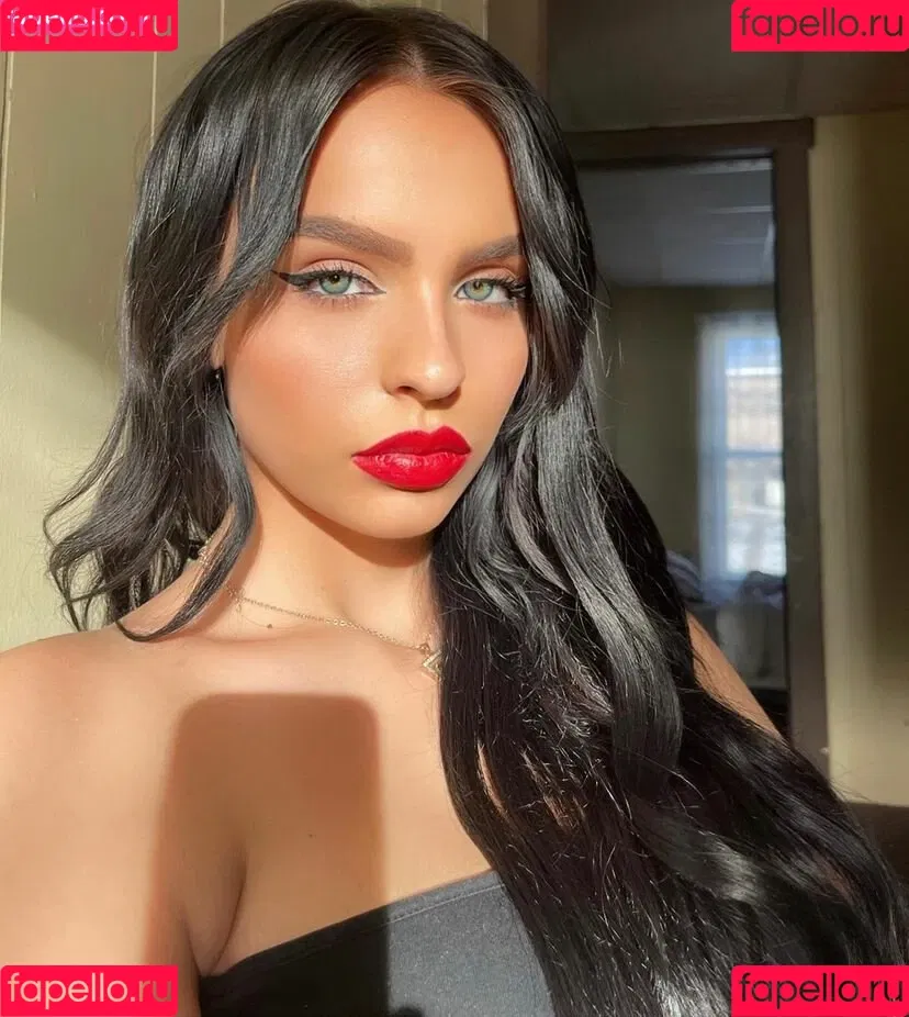 Avylynnet Onlyfans Photo Gallery 