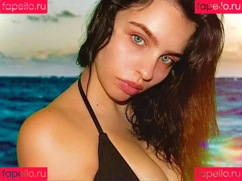 Avylynnet Onlyfans Photo Gallery 