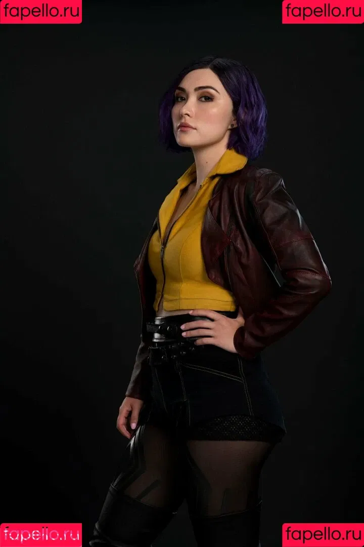 Daniella Pineda Onlyfans Photo Gallery 