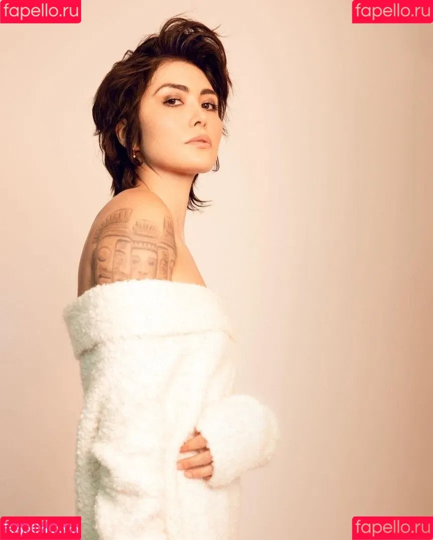 Daniella Pineda Onlyfans Photo Gallery 