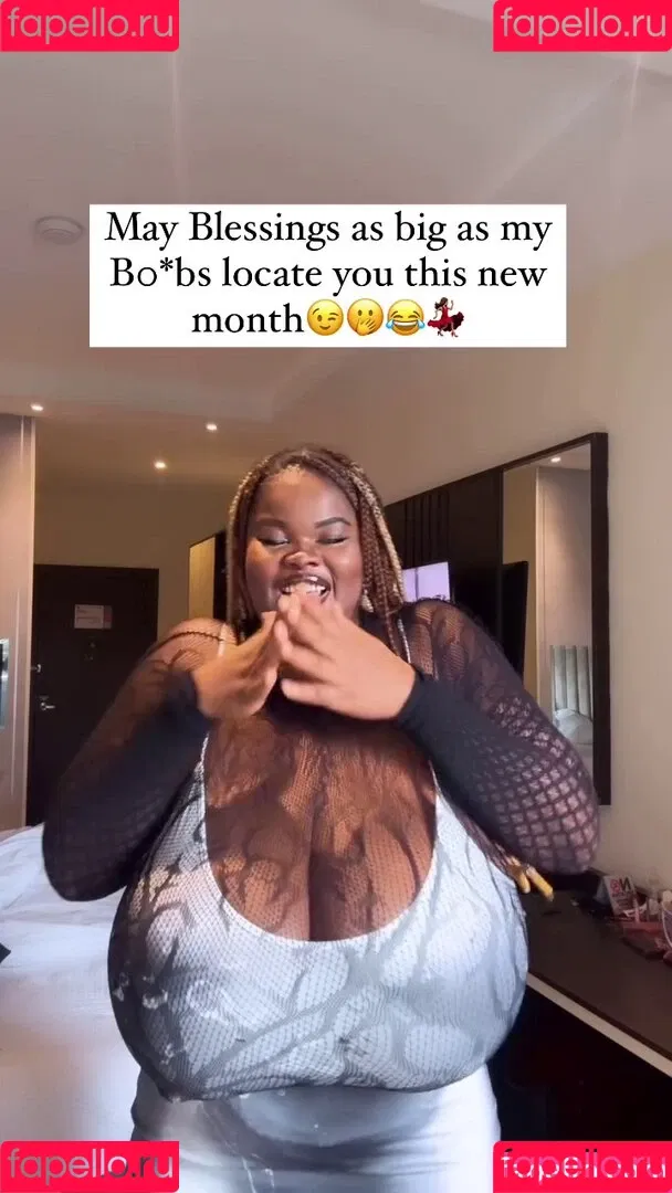 Chioma Lovv Onlyfans Photo Gallery 