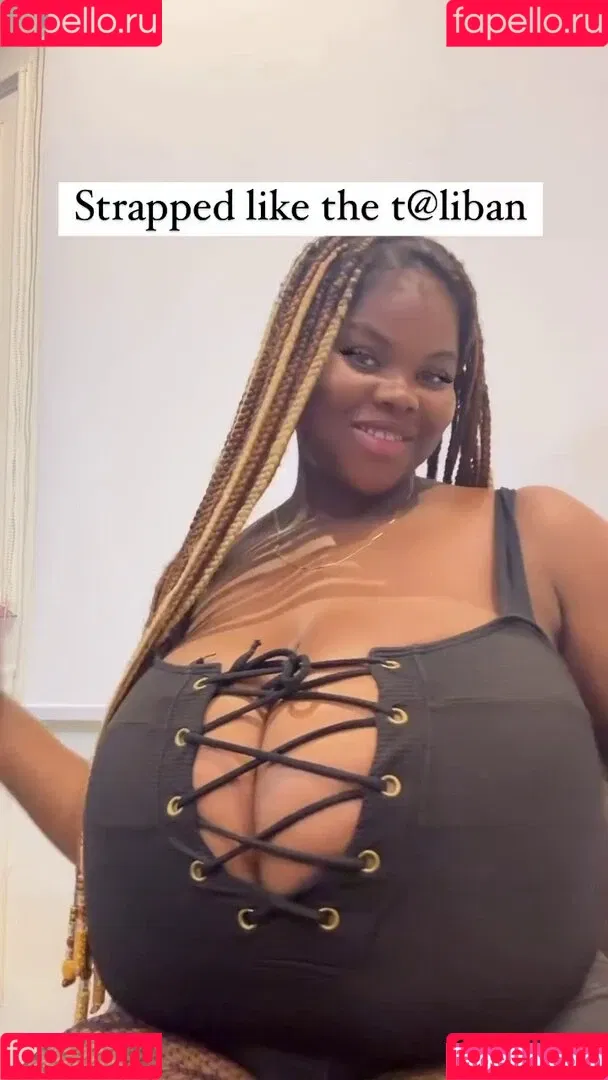 Chioma Lovv Onlyfans Photo Gallery 