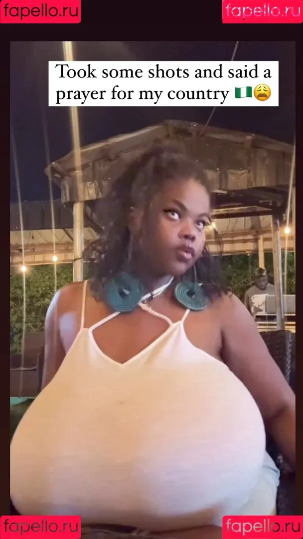 Chioma Lovv Onlyfans Photo Gallery 