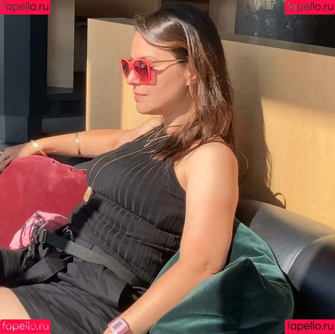 Fatma Mittler Solak Onlyfans Photo Gallery 