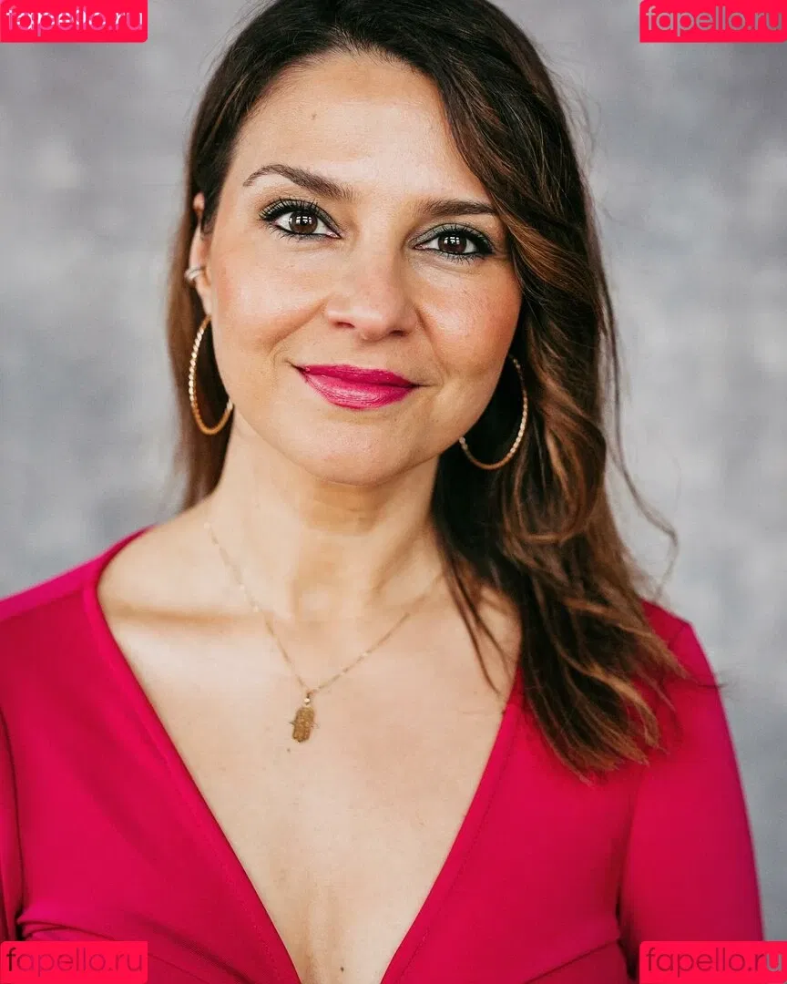 Fatma Mittler Solak Onlyfans Photo Gallery 
