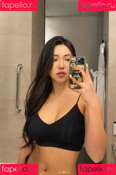 Beo Deul Jeong 정버들 Onlyfans Photo Gallery 
