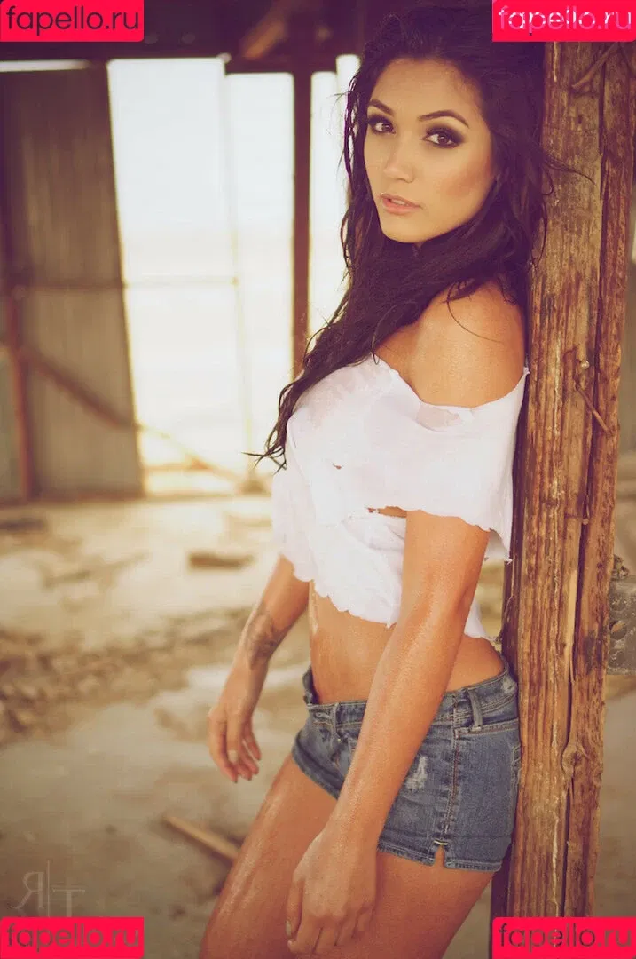 Misa Campo Onlyfans Photo Gallery 