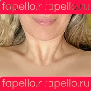 Emilyzoe2030 Onlyfans Photo Gallery 
