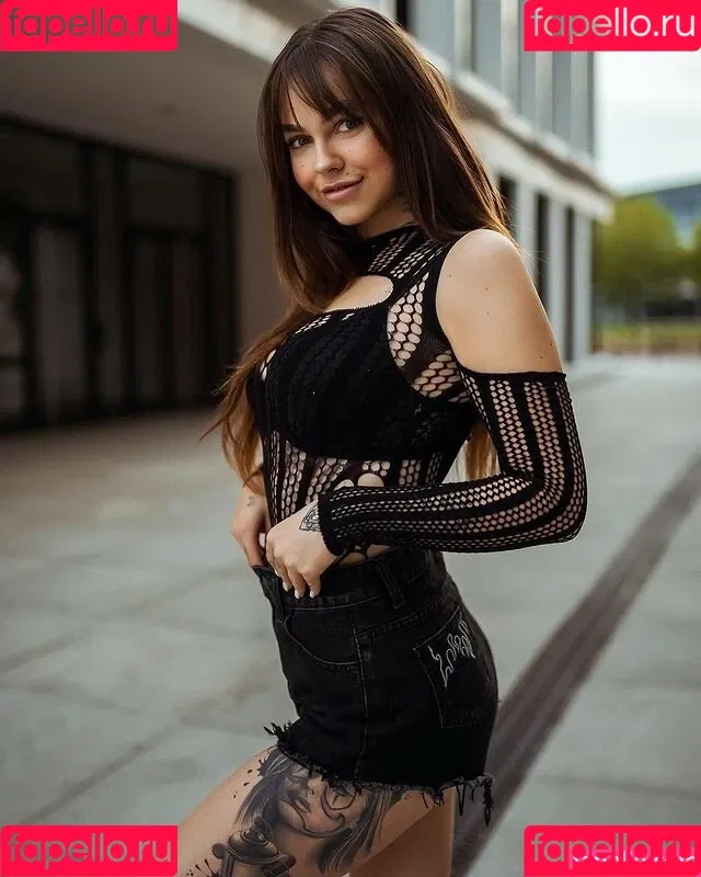 Tizeax Onlyfans Photo Gallery 