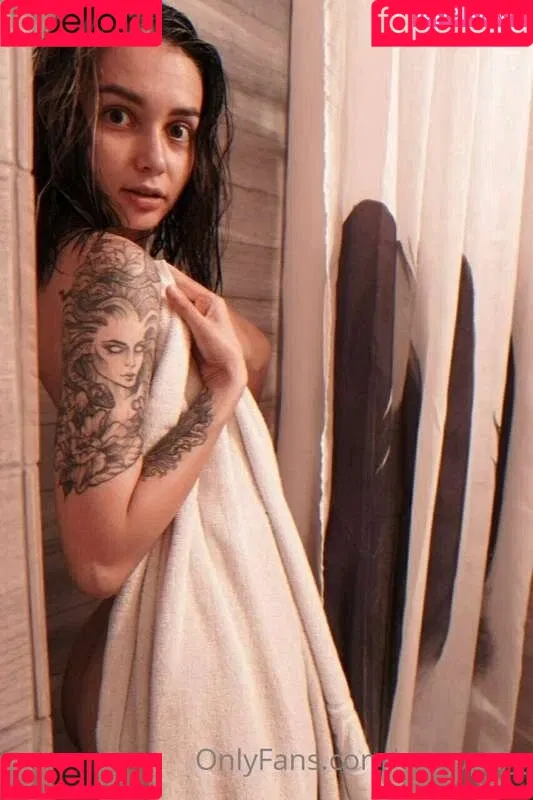 eva_oopsy Onlyfans Photo Gallery 