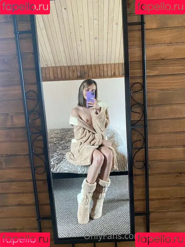 eva_oopsy Onlyfans Photo Gallery 