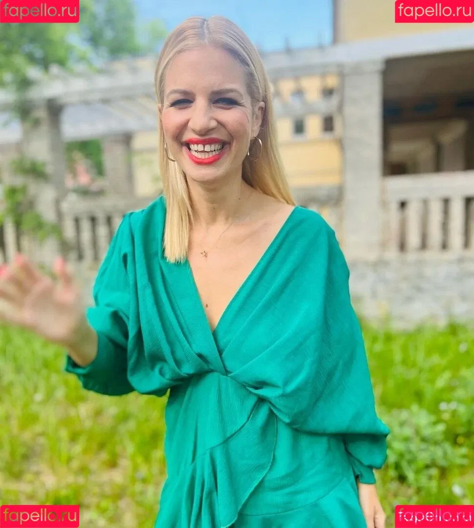 Susan Sideropoulos Onlyfans Photo Gallery 