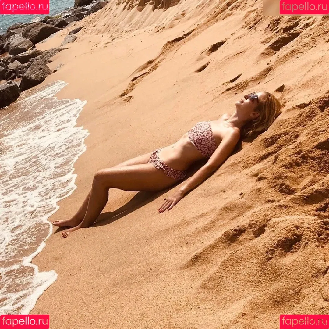 Susan Sideropoulos Onlyfans Photo Gallery 
