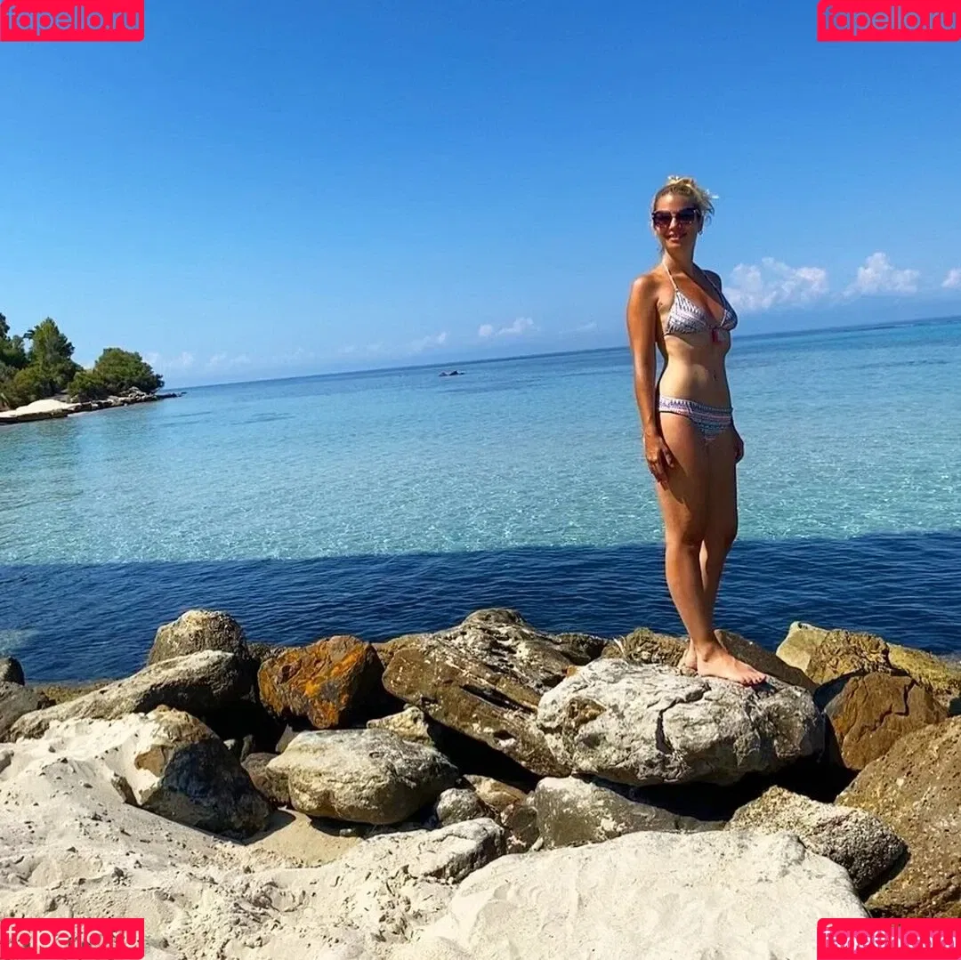 Susan Sideropoulos Onlyfans Photo Gallery 