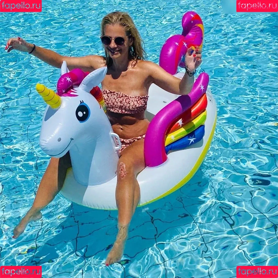 Susan Sideropoulos Onlyfans Photo Gallery 