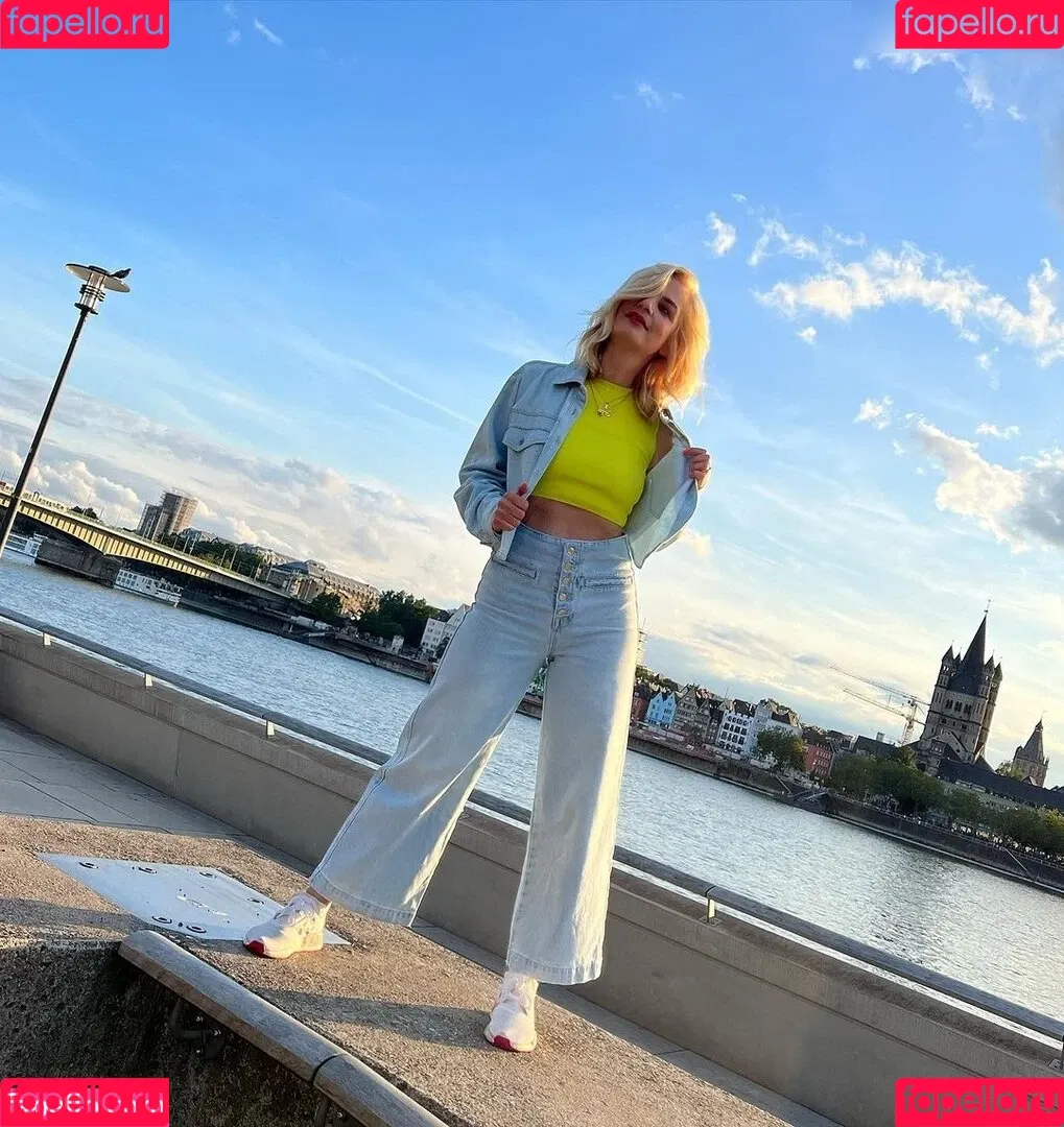 Susan Sideropoulos Onlyfans Photo Gallery 