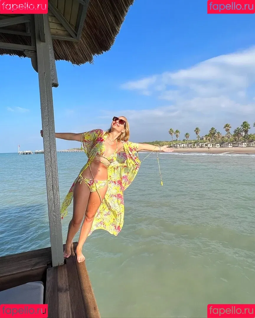 Susan Sideropoulos Onlyfans Photo Gallery 