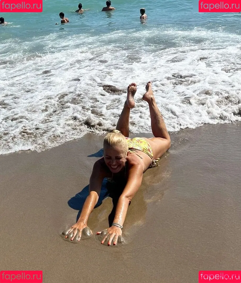 Susan Sideropoulos Onlyfans Photo Gallery 