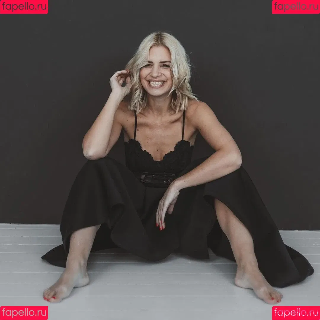 Susan Sideropoulos Onlyfans Photo Gallery 