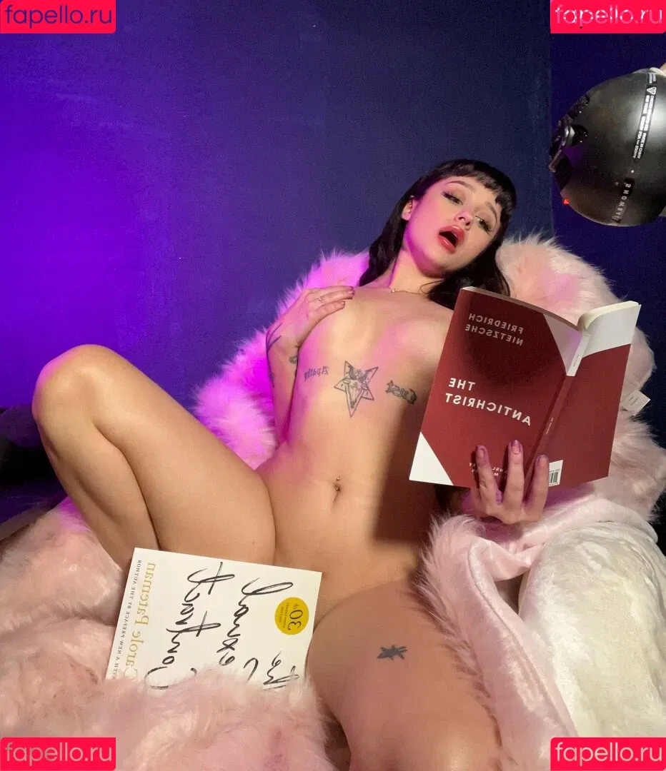 g0atgirl Onlyfans Photo Gallery 