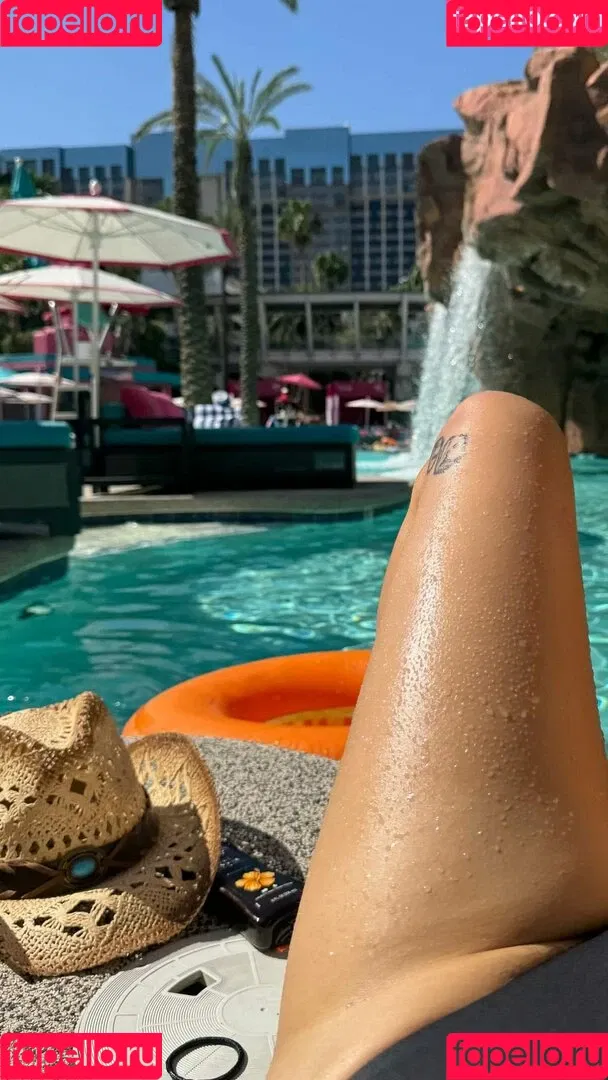 g0atgirl Onlyfans Photo Gallery 
