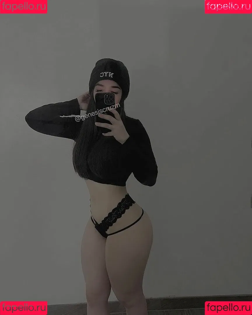 Genesiscruzm Onlyfans Photo Gallery 