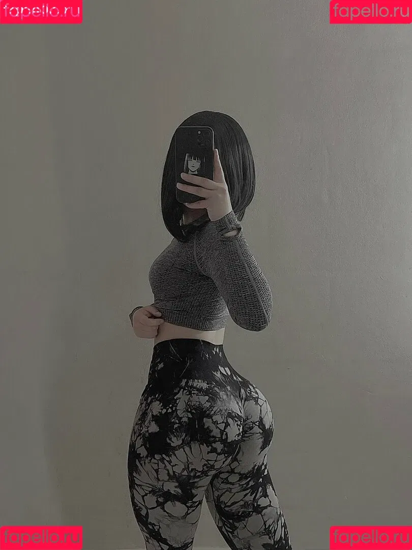 Genesiscruzm Onlyfans Photo Gallery 