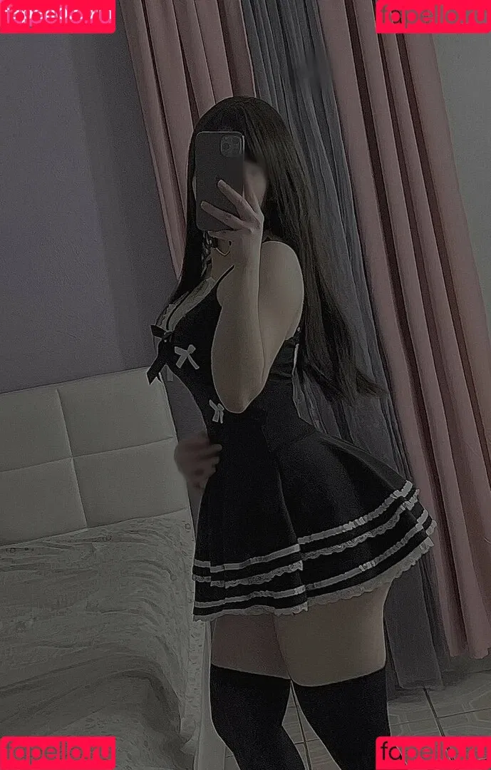 Genesiscruzm Onlyfans Photo Gallery 