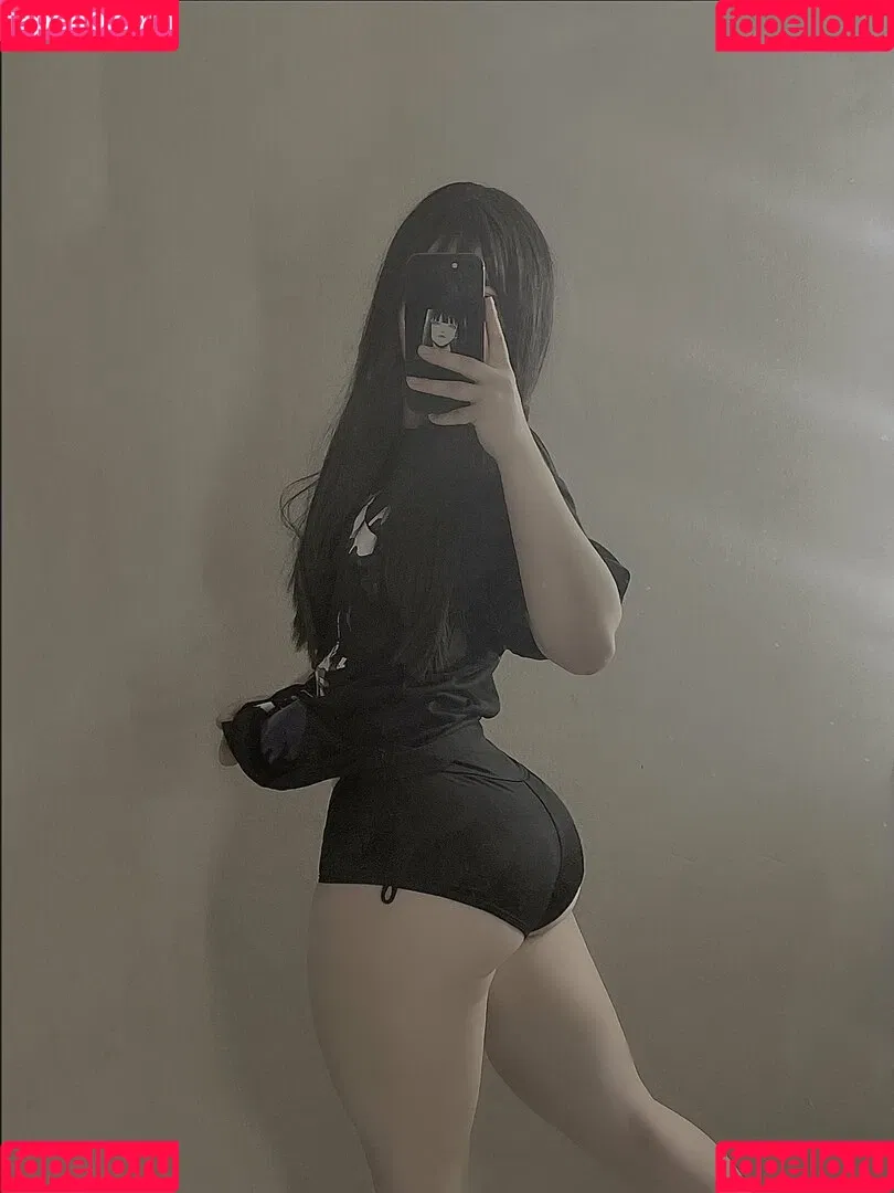 Genesiscruzm Onlyfans Photo Gallery 